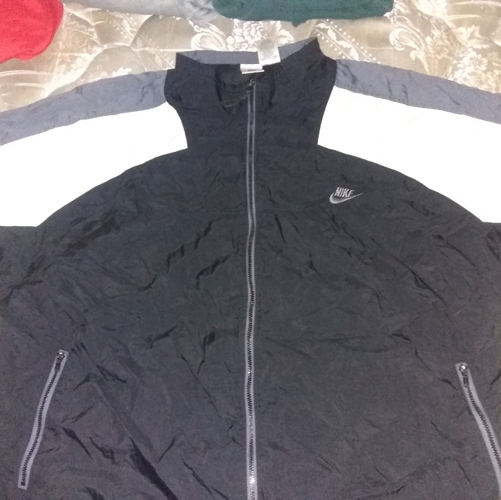 Nike windbreaker .